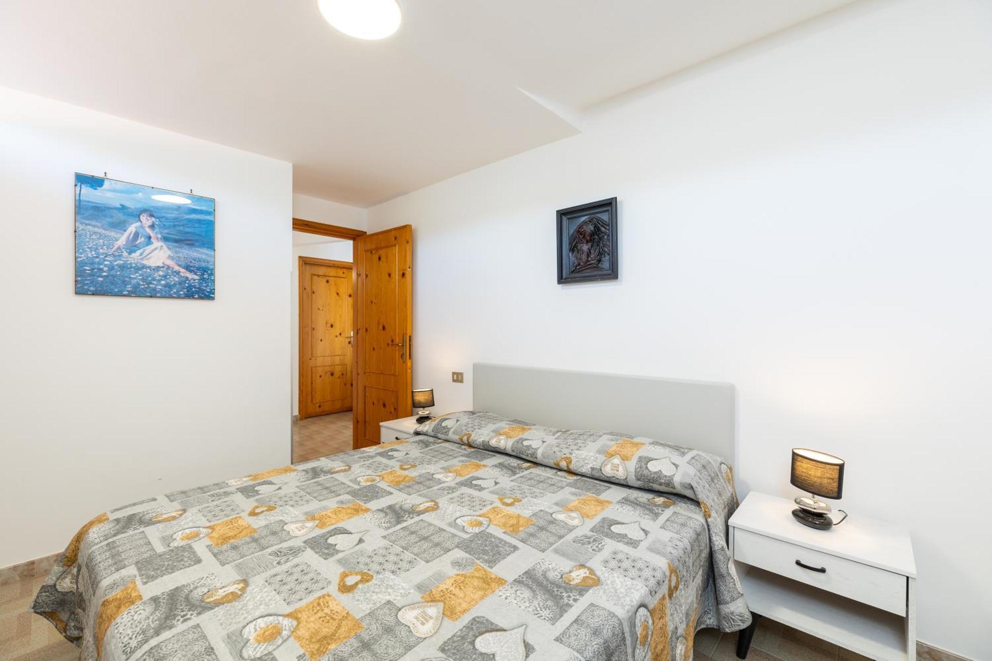 Sole Mare Deluxe Villa Campofelice Di Roccella Exterior photo